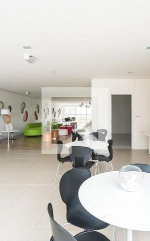 Apartamento para alugar com 144m², 2 quartos e 2 vagas Apartamento para alugar com 144m², 2 quartos e 2 vagasÁrea comum