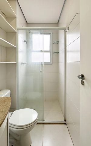Apartamento para alugar com 144m², 2 quartos e 2 vagas Apartamento para alugar com 144m², 2 quartos e 2 vagasBanheiro da Suíte