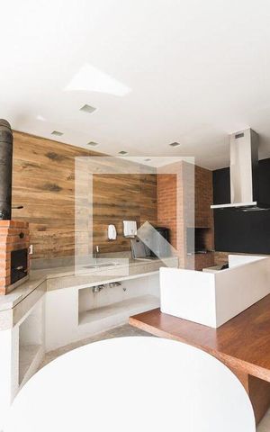 Apartamento para alugar com 144m², 2 quartos e 2 vagas Apartamento para alugar com 144m², 2 quartos e 2 vagasÁrea comum - Churrasqueira
