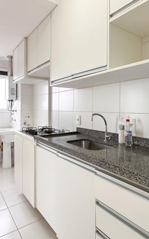 Apartamento para alugar com 144m², 2 quartos e 2 vagas Apartamento para alugar com 144m², 2 quartos e 2 vagasCozinha