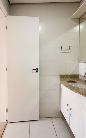 Apartamento para alugar com 144m², 2 quartos e 2 vagas Apartamento para alugar com 144m², 2 quartos e 2 vagasBanheiro Social