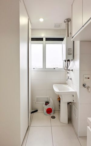 Apartamento para alugar com 144m², 2 quartos e 2 vagas Apartamento para alugar com 144m², 2 quartos e 2 vagasÁrea de Serviço