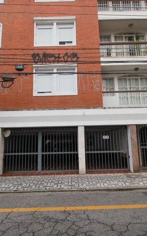 Apartamento à venda com 134m², 2 quartos e 1 vaga Apartamento à venda com 134m², 2 quartos e 1 vagaFachada do Prédio
