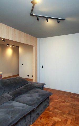 Apartamento à venda com 134m², 2 quartos e 1 vaga Apartamento à venda com 134m², 2 quartos e 1 vagaSala