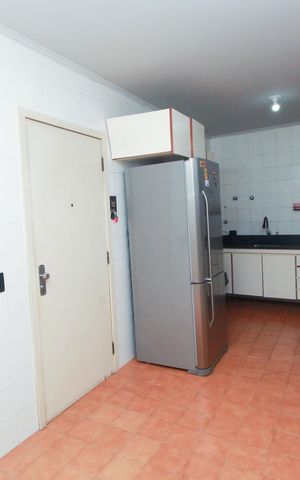 Apartamento à venda com 134m², 2 quartos e 1 vaga Apartamento à venda com 134m², 2 quartos e 1 vagaCozinha