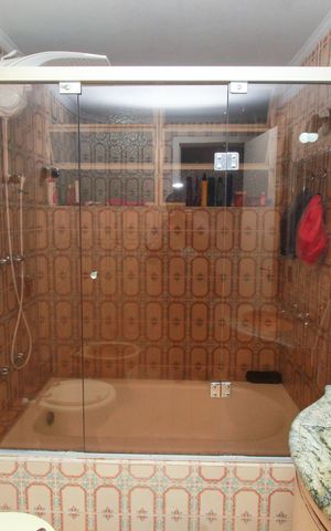 Apartamento à venda com 134m², 2 quartos e 1 vaga Apartamento à venda com 134m², 2 quartos e 1 vagaBanheiro Social 1