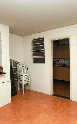 Apartamento à venda com 134m², 2 quartos e 1 vaga Apartamento à venda com 134m², 2 quartos e 1 vagaÁrea de Serviço