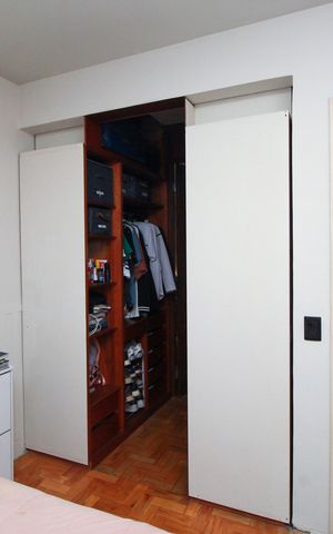 Apartamento à venda com 134m², 2 quartos e 1 vaga Apartamento à venda com 134m², 2 quartos e 1 vagaCloset