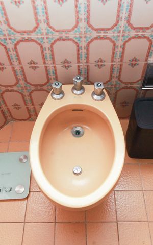 Apartamento à venda com 134m², 2 quartos e 1 vaga Apartamento à venda com 134m², 2 quartos e 1 vagaBanheiro Social 1