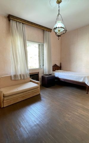 Casa à venda com 390m², 4 quartos e 4 vagas Casa à venda com 390m², 4 quartos e 4 vagasQuarto 2