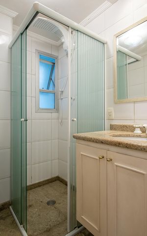 Apartamento à venda com 75m², 3 quartos e 1 vaga Apartamento à venda com 75m², 3 quartos e 1 vagaBanheiro