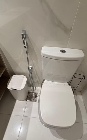 Casa de condomínio à venda com 450m², 4 quartos e 3 vagas Casa de condomínio à venda com 450m², 4 quartos e 3 vagasSuíte 4 - Banheiro