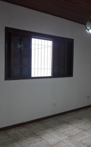 Casa à venda com 350m², 5 quartos e 2 vagasQuarto 2