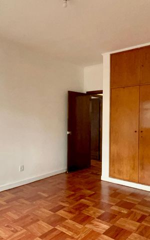 Apartamento à venda com 256m², 4 quartos e 2 vagas Apartamento à venda com 256m², 4 quartos e 2 vagasQuarto 3