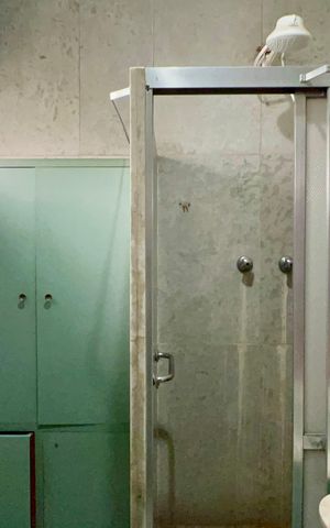 Apartamento à venda com 256m², 4 quartos e 2 vagas Apartamento à venda com 256m², 4 quartos e 2 vagasBanheiro da Suíte