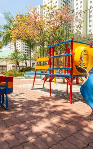 Apartamento à venda com 65m², 3 quartos e 1 vaga Apartamento à venda com 65m², 3 quartos e 1 vagaÁrea comum - Playground