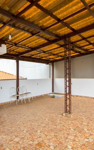 Casa à venda com 320m², 2 quartos e 2 vagas Casa à venda com 320m², 2 quartos e 2 vagasEspaço gourmet