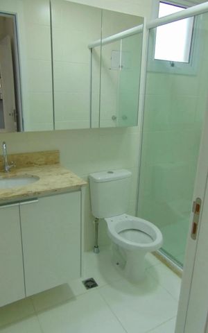 Apartamento à venda com 75m², 3 quartos e 2 vagas Apartamento à venda com 75m², 3 quartos e 2 vagasBanheiro 2