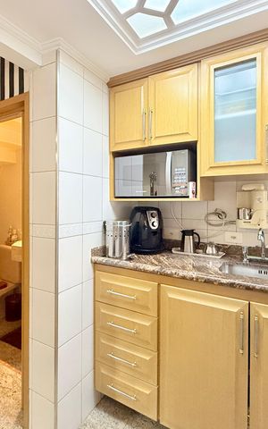 Apartamento à venda com 48m², 1 quarto e 1 vaga Apartamento à venda com 48m², 1 quarto e 1 vagaCozinha