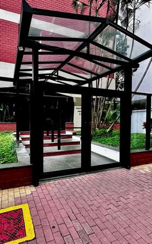 Apartamento à venda com 48m², 1 quarto e 1 vaga Apartamento à venda com 48m², 1 quarto e 1 vagaFachada