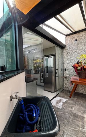 Apartamento à venda com 76m², 2 quartos e 1 vaga Apartamento à venda com 76m², 2 quartos e 1 vagaCobertura - Area de Serviço