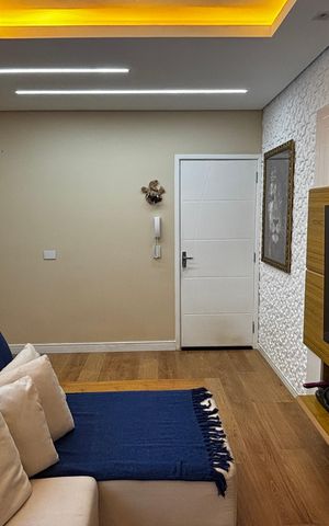 Apartamento à venda com 76m², 2 quartos e 1 vaga Apartamento à venda com 76m², 2 quartos e 1 vagaSala