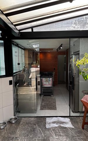 Apartamento à venda com 76m², 2 quartos e 1 vaga Apartamento à venda com 76m², 2 quartos e 1 vagaCobertura - Area de Serviço