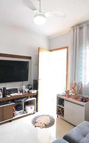 Casa de condomínio à venda com 40m², 2 quartos e 1 vagaSala