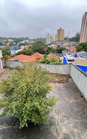 Casa para alugar com 917m², 3 quartos e 6 vagas Casa para alugar com 917m², 3 quartos e 6 vagasVista da Varanda