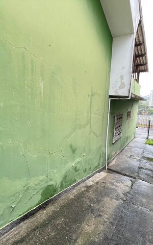Casa para alugar com 917m², 3 quartos e 6 vagas Casa para alugar com 917m², 3 quartos e 6 vagasQuintal