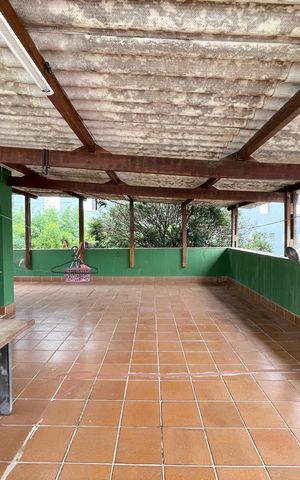 Casa para alugar com 917m², 3 quartos e 6 vagas Casa para alugar com 917m², 3 quartos e 6 vagasVaranda
