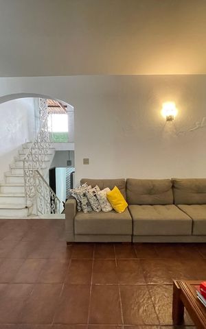 Casa para alugar com 917m², 3 quartos e 6 vagas Casa para alugar com 917m², 3 quartos e 6 vagasSala de Estar