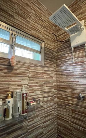 Casa para alugar com 917m², 3 quartos e 6 vagas Casa para alugar com 917m², 3 quartos e 6 vagasBanheiro 1