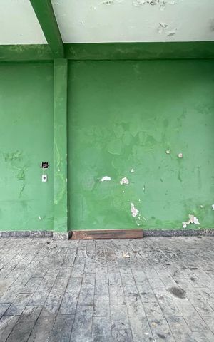 Casa para alugar com 917m², 3 quartos e 6 vagas Casa para alugar com 917m², 3 quartos e 6 vagasGaragem
