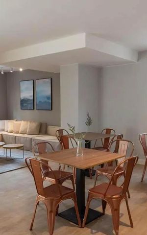 Apartamento à venda com 51m², 2 quartos e 1 vaga Apartamento à venda com 51m², 2 quartos e 1 vagaÁrea comum - Salão de festas