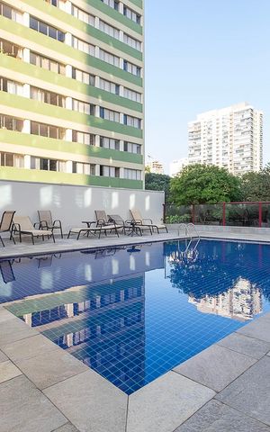 Apartamento à venda com 93m², 3 quartos e 2 vagas Apartamento à venda com 93m², 3 quartos e 2 vagasPiscina
