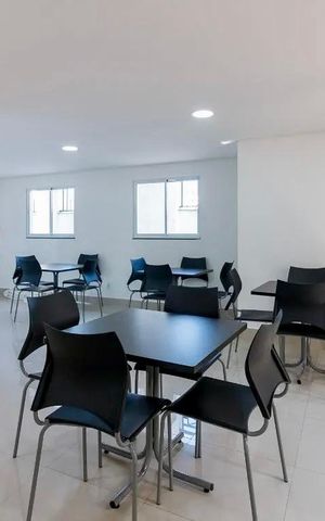 Apartamento à venda com 138m², 3 quartos e 3 vagas Apartamento à venda com 138m², 3 quartos e 3 vagasÁrea comum - Salão de festas