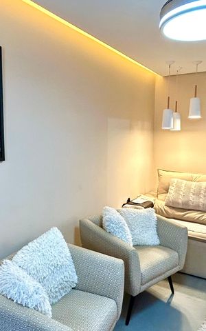 Apartamento à venda com 138m², 3 quartos e 3 vagas Apartamento à venda com 138m², 3 quartos e 3 vagasSala
