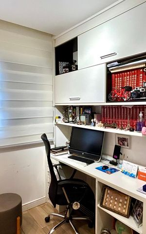 Apartamento à venda com 138m², 3 quartos e 3 vagas Apartamento à venda com 138m², 3 quartos e 3 vagasQuarto 1