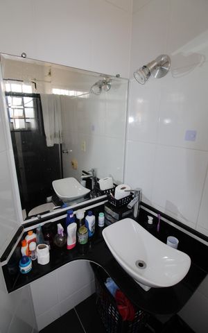 Casa para alugar com 110m², 2 quartos e 1 vagaBanheiro da Suíte 1