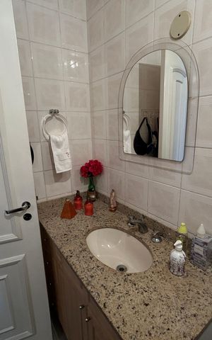 Apartamento à venda com 126m², 3 quartos e 2 vagasBanheiro Social 2