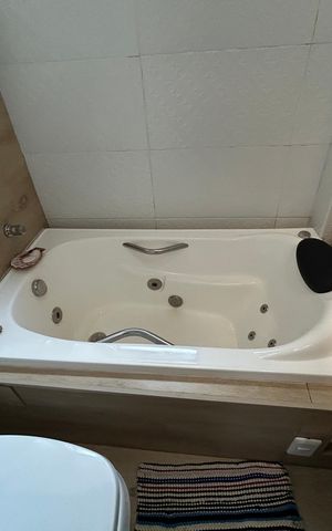 Apartamento à venda com 126m², 3 quartos e 2 vagasBanheiro da Suíte
