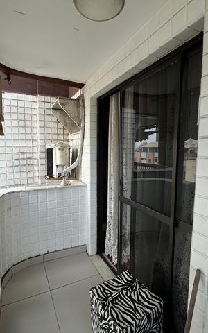 Apartamento à venda com 126m², 3 quartos e 2 vagasVaranda do Quarto 2 - Suíte
