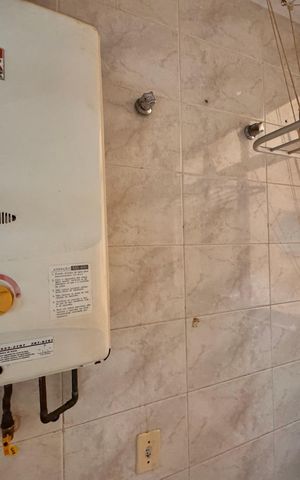 Apartamento à venda com 93m², 3 quartos e 2 vagasCozinha e Área de Serviço