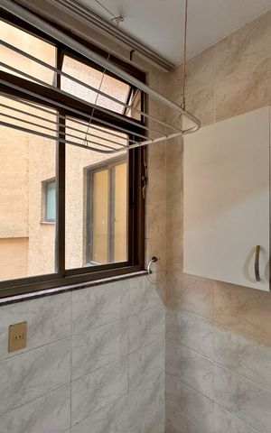 Apartamento à venda com 93m², 3 quartos e 2 vagasCozinha e Área de Serviço