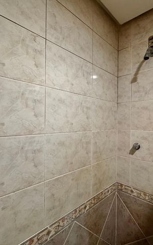 Apartamento à venda com 93m², 3 quartos e 2 vagasBanheiro Social