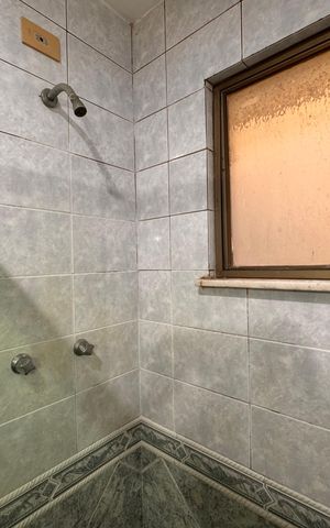 Apartamento à venda com 93m², 3 quartos e 2 vagasBanheiro da Suíte