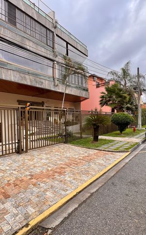 Apartamento à venda com 93m², 3 quartos e 2 vagasFachada