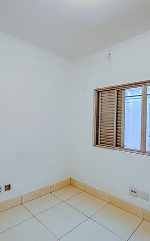 Casa para alugar com 500m², 5 quartos e 2 vagasQuarto 4