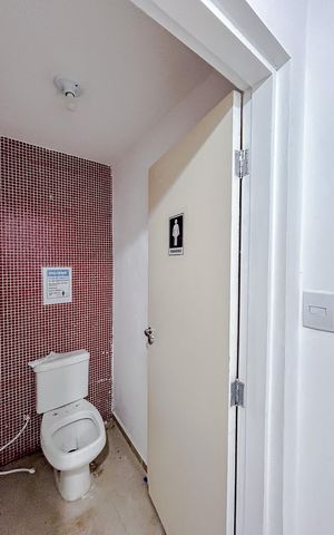 Casa para alugar com 500m², 5 quartos e 2 vagasBanheiro 3